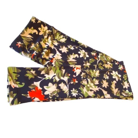 1263 LuLaRoe Leggings Size OS Black Cream Green Red Floral Print New - Picture 1 of 4